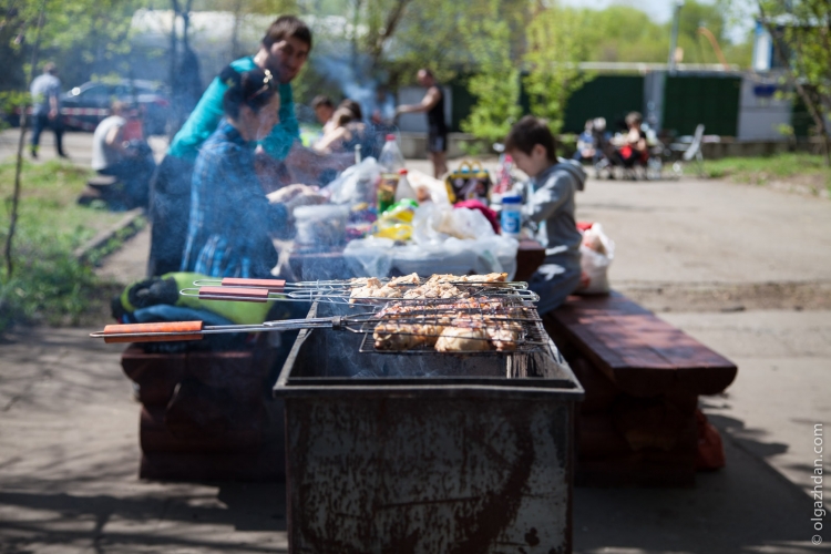 Графік робіт на травневі свята 2018 р